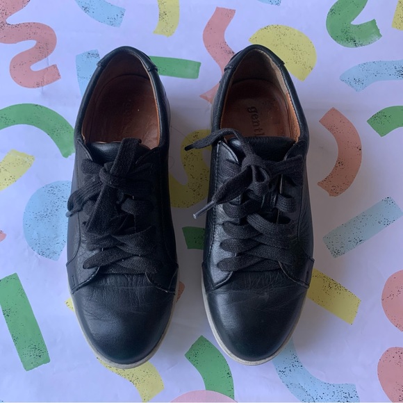 Gentle Souls 5.5 Black Leather Sneaker Haddie Wedge - Picture 2 of 6